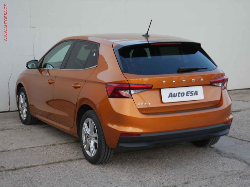 Škoda Fabia (2022) 1.0 TSi, ČR, Style, DSG, +ALU - fotka 4 z 17