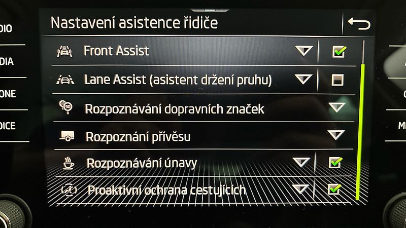 Škoda Kodiaq 2.0 TDI DSG 4x4 Style - fotka 27 z 31