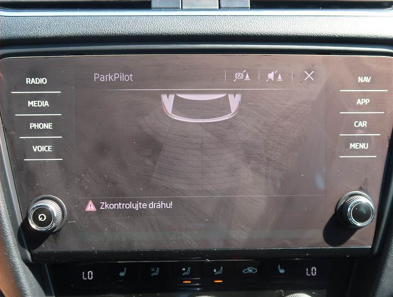 Škoda Octavia (2017) Ambition Plus 2.0 TDI, 4X4 - fotka 16 z 19