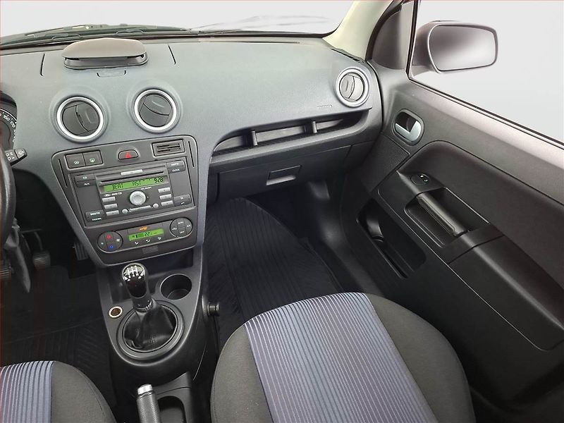 Ford Fusion (2008) 1.4, po STK, Tažné, CZ doklady - fotka 8 z 13