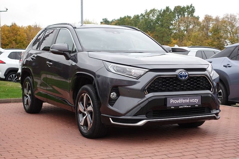 Toyota RAV4 2,5 PHEV Plug-in Comfort 4x4 - fotka 3 z 35