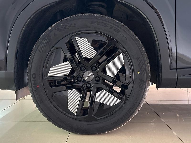 Omoda 5 (2025) 1.6 Premium 108 kW - fotka 8 z 49