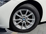 BMW Řada 3 (2018) 318i 100 kw / automat - náhled 10