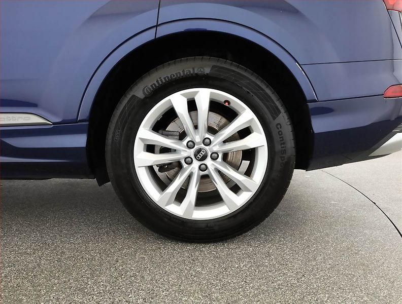 Audi Q7 (2021) 50 TDI - fotka 21 z 21