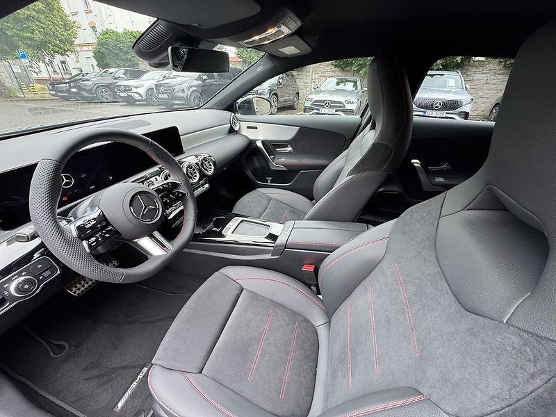 Mercedes-Benz Třídy A A 250 e AMG Premium paket demo - fotka 10 z 33