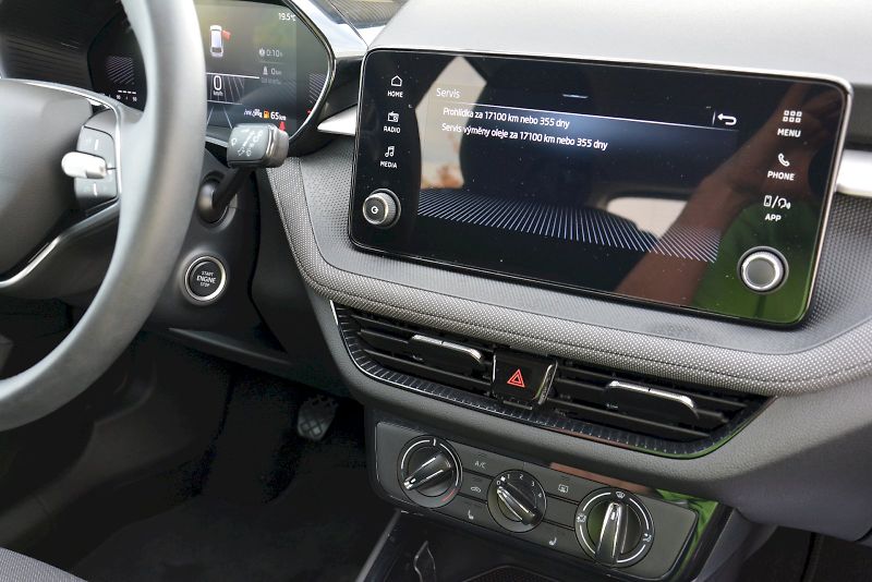 Škoda Fabia (2025) 1.0 TSI 70 KW Selection - fotka 22 z 22