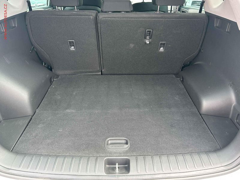 Hyundai Tucson (2016) 1.7CRDi, 2.maj,ČR, Navi - fotka 7 z 19