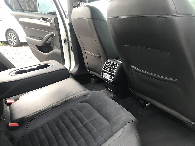 Volkswagen Passat 2.0 TDI 110 ,DSG,ČR.DPH.. - fotka 12 z 21