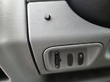 Opel Vivaro (2011) 2.5 CDTI Tour Cosmo - náhled 30
