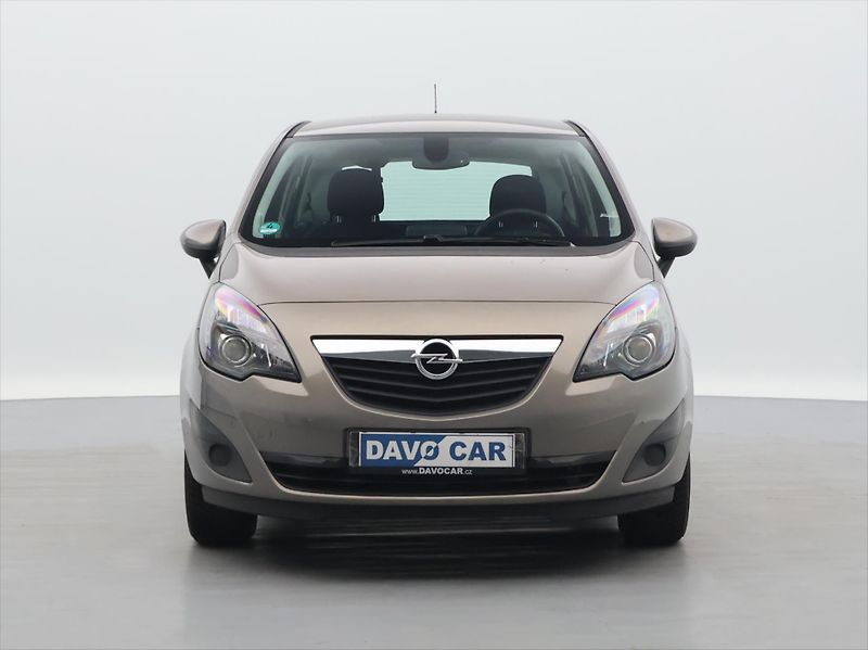 Opel Meriva 1,4 16V 88kW Automat Edice 150 - fotka 2 z 32