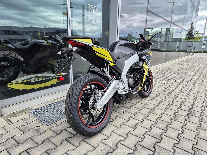 Aprilia RS 125 (2026) E5+ - fotka 4 z 37