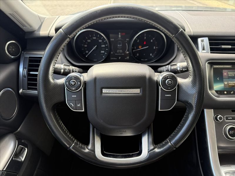 Land Rover Range Rover Sport 3,0 SE SDV6 - fotka 18 z 26