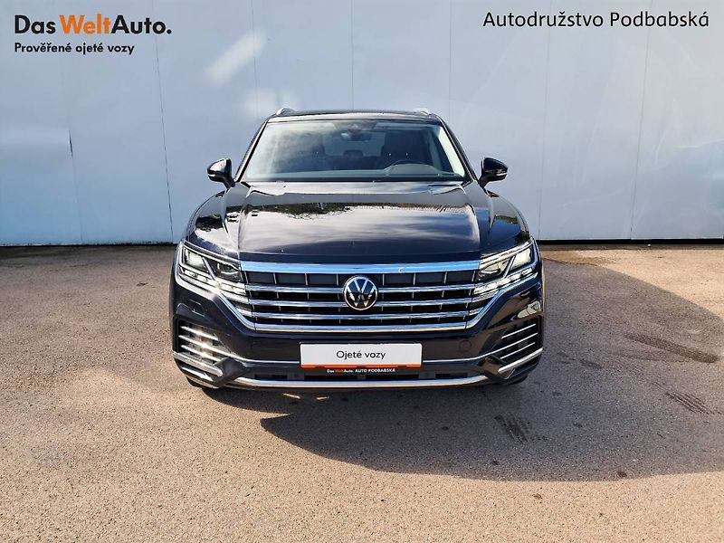 Volkswagen Touareg (2021) ELEGANCE V6 3.0 TDI / 210 kW 4 - fotka 4 z 35