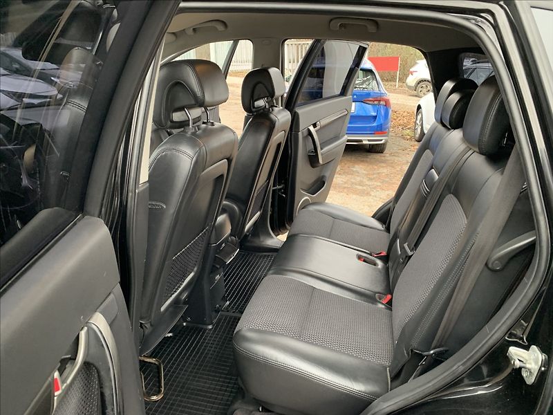 Chevrolet Captiva 2,0 CDTI AUTOMAT,7.MÍST - fotka 16 z 19