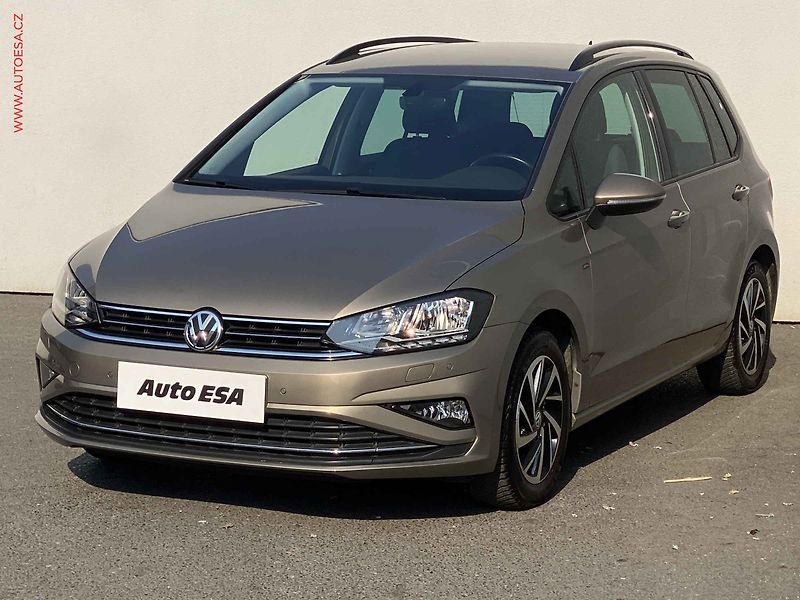 Volkswagen Golf Sportsvan (2018) 1.5 TSi, Join, navi, TZ - fotka 3 z 17