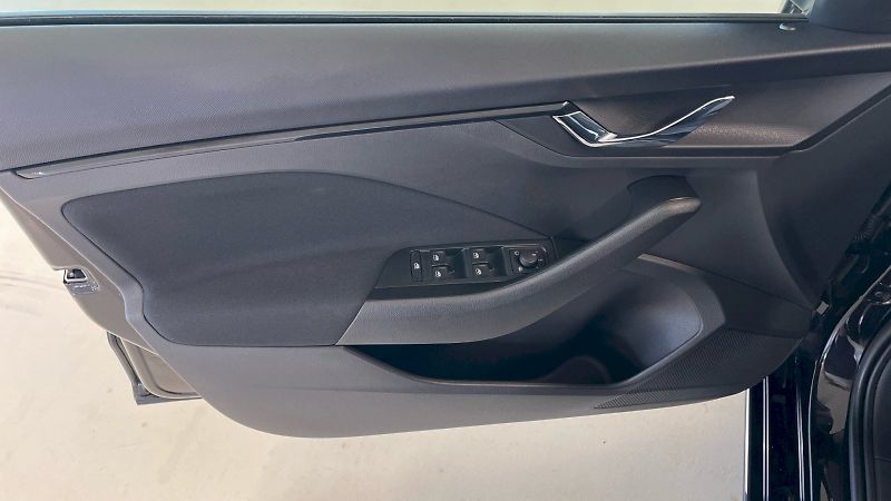 Škoda Scala (2025) Selection 1.0TSI 85kW - fotka 15 z 27