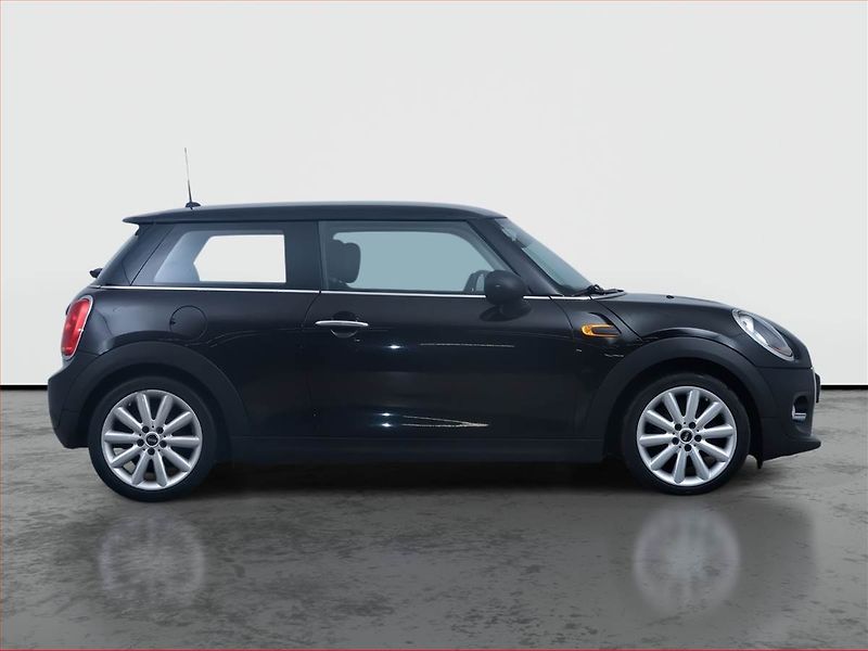 Mini Ostatní (2018) One First - fotka 6 z 15