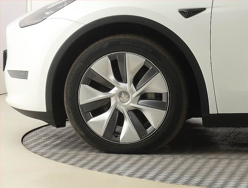 Tesla Model Y (2023) Long Range AWD 79kWh, SoH 92% - fotka 14 z 33