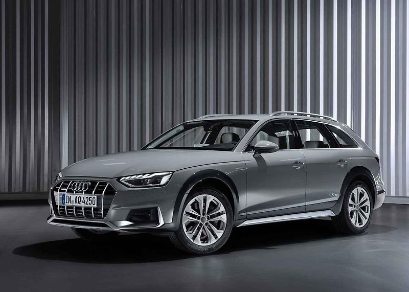 Audi ukázalo i novou verzi S4 Avant s naftovým motorem TDI