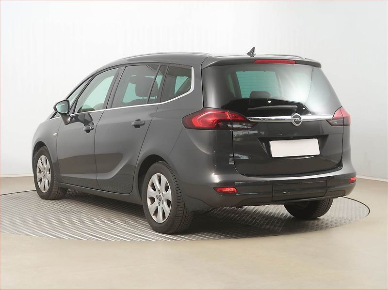 Opel Zafira (2014) 1.6 CDTI, 7 míst, Navi - fotka 4 z 22