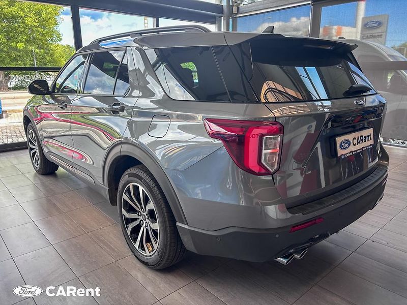 Ford Explorer ST-LINE 3.0 Ecoboost PHev - fotka 2 z 18