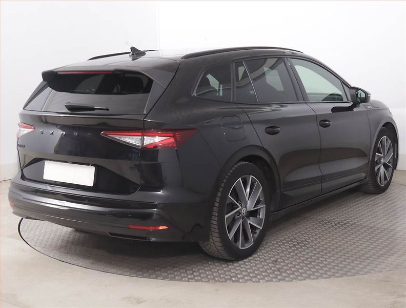 Škoda Enyaq (2021) Sportline iV 60 (62 kWh) - fotka 5 z 17