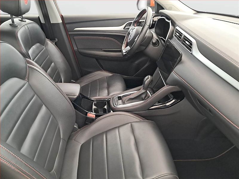 MG ZS (2022) 1.0 Turbo, Automat, Serv.kniha - fotka 9 z 17