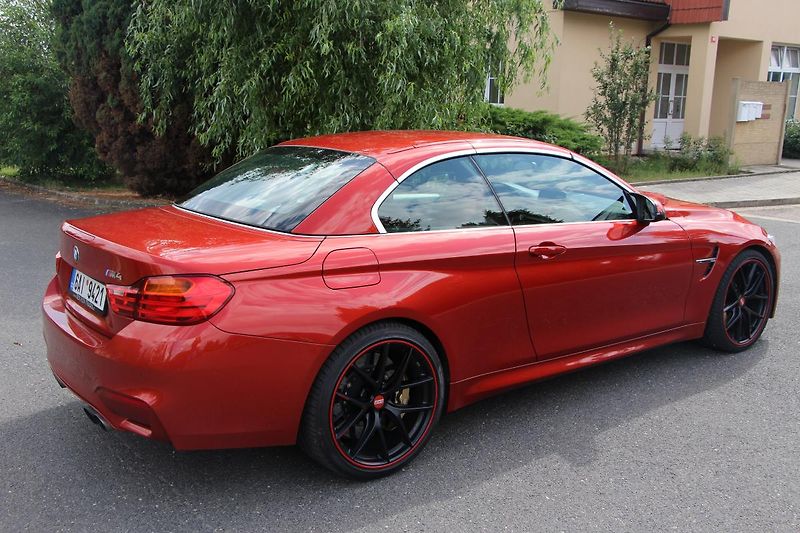 BMW M4 M4 CABRIO  - fotka 6 z 15