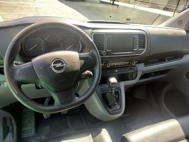 Opel Vivaro 2.0 CDTi, L2, klima - fotka 12 z 25