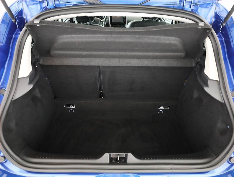 Renault Clio (2016) 1.2 TCe, Automat, Navi - fotka 17 z 18