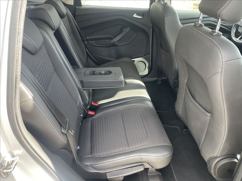 Ford Kuga 1,5 EcoBoost 110kw Tažné CZaut - fotka 11 z 30