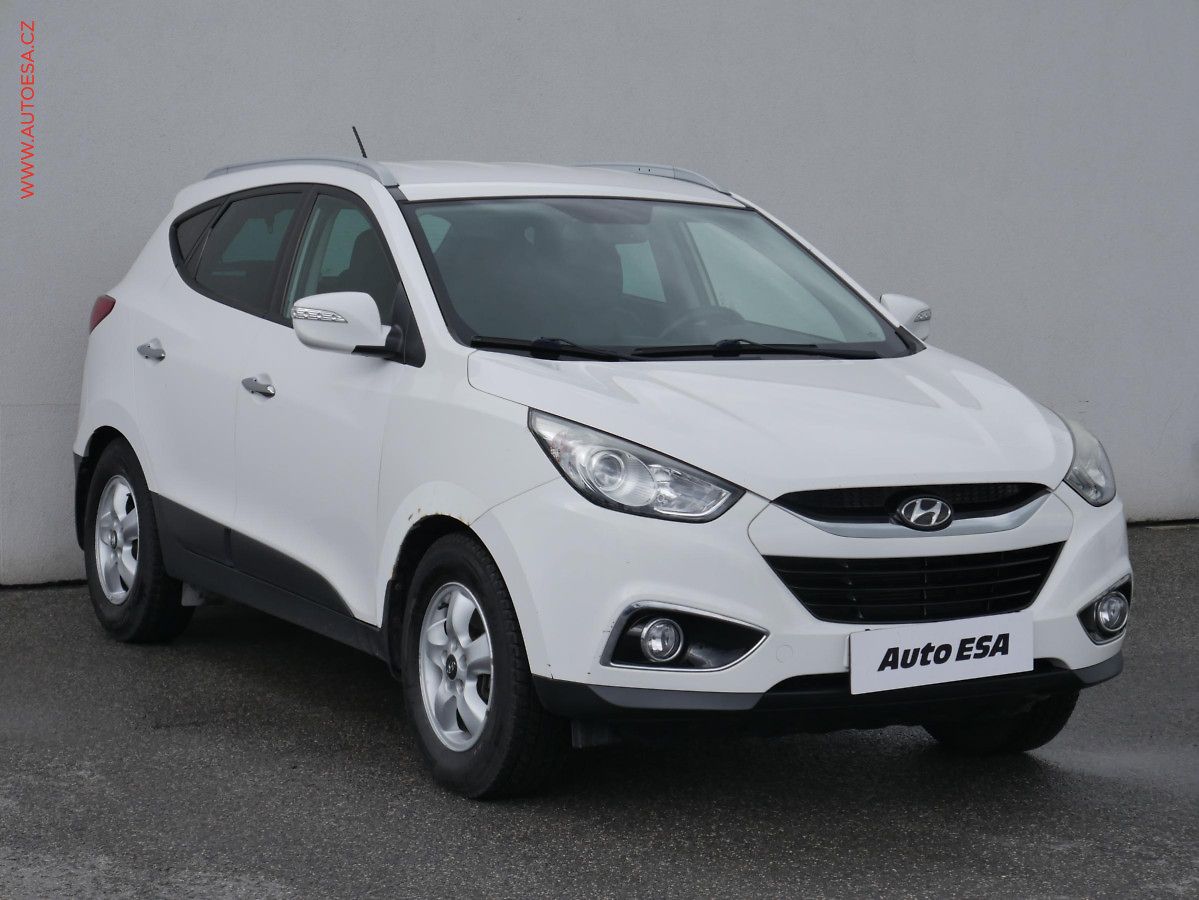 Hyundai ix35 2.0 CRDi, ČR, AC, TZ, park
