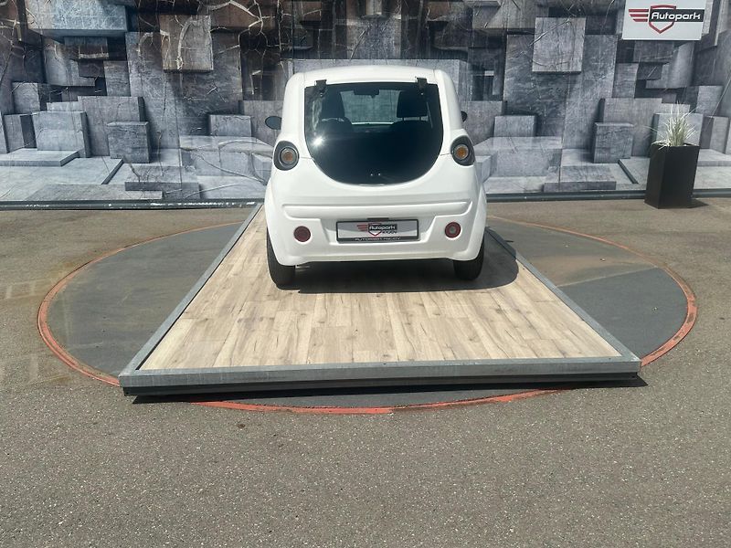 Microcar DUE (2016) - fotka 7 z 16