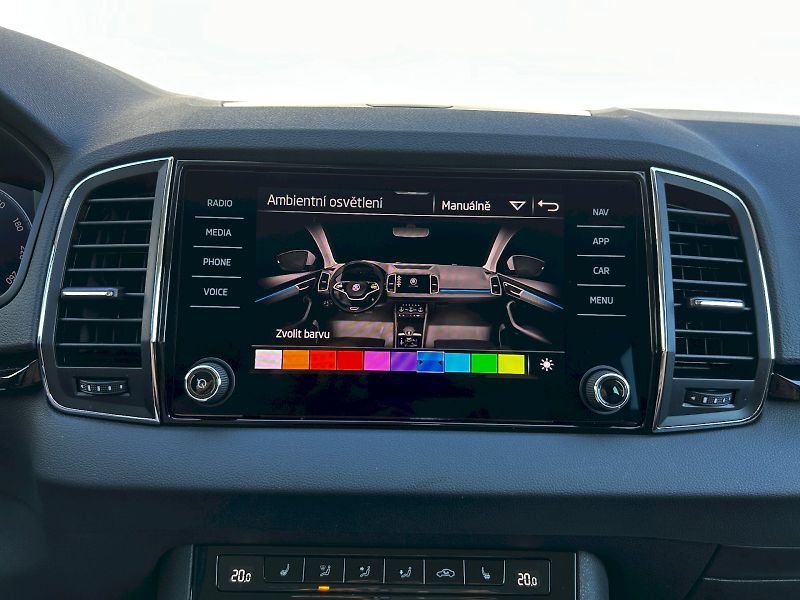 Škoda Karoq (2024) 2.0 TDI 85kW DSG Style+ VarioF - fotka 17 z 35