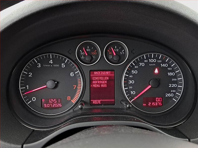 Audi A3 (2006) 1.6, nová STK, jezdí výborně - fotka 10 z 12