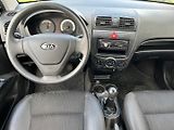 Kia Picanto (2008) 1.0i 46kW - náhled 12