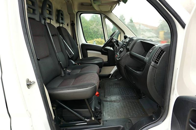 Peugeot Boxer (2015) 2,2 HDI 96 kW - fotka 14 z 30