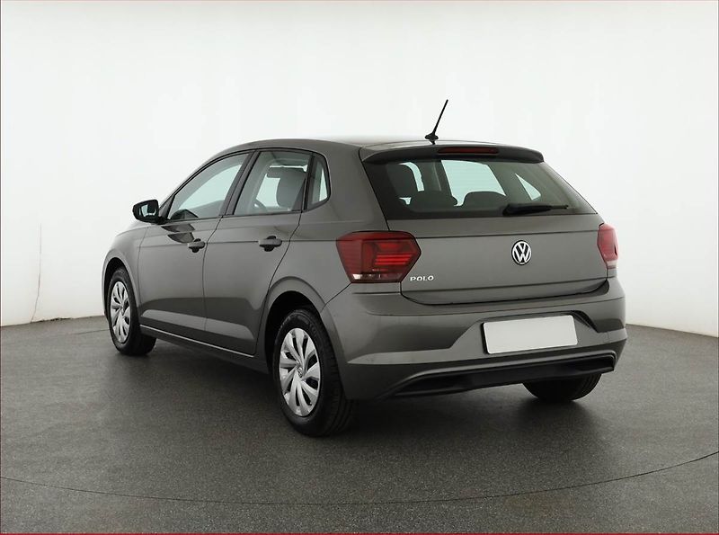 Volkswagen Polo (2019) 1.0 TSI, Automat - fotka 4 z 16