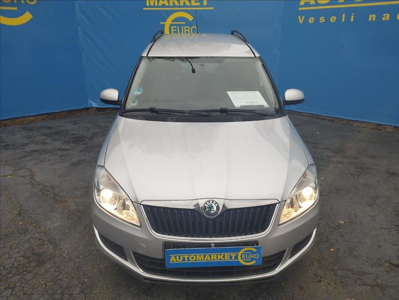 Škoda Roomster 1,2 TSi 63KW - fotka 2 z 16