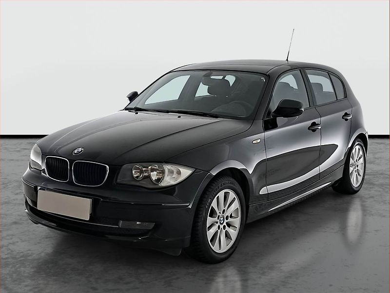 BMW Řada 1 (2010) 116d, po STK, dobrý stav - fotka 2 z 17