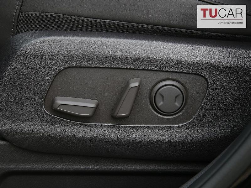 Kia Carnival (2025) 3.5 V6 Benzín Automat 8 Míst  - fotka 39 z 45