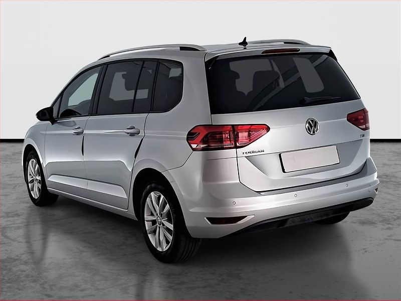 Volkswagen Touran (2017) 1.6 TDI, Automat, Tempomat - fotka 4 z 21
