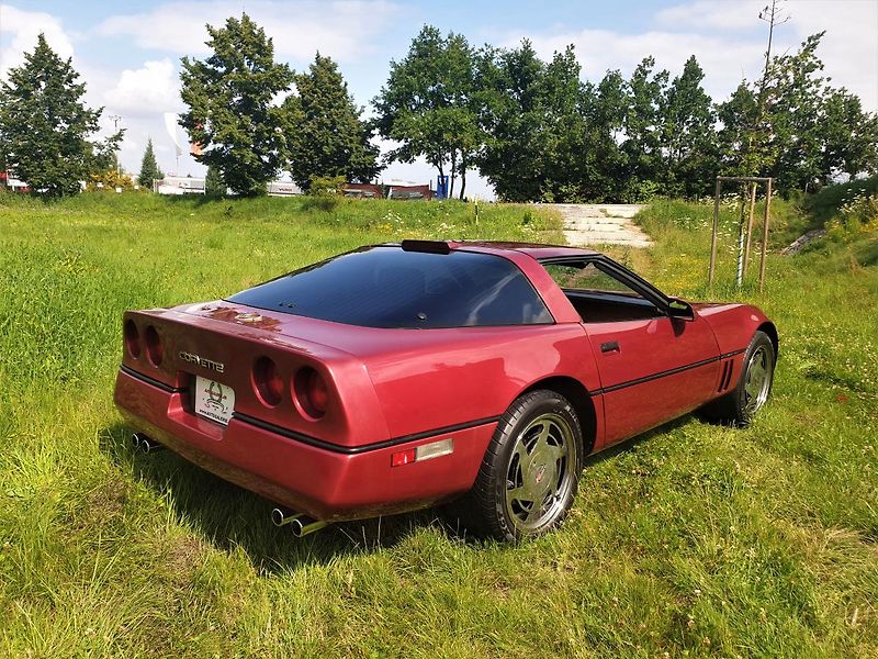 Chevrolet Corvette (1988) - fotka 15 z 24