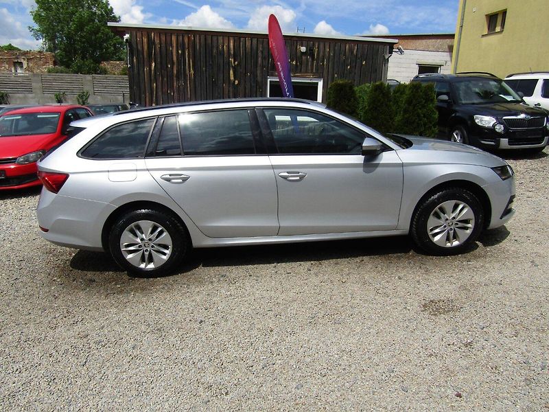Škoda Octavia (2022) 2.0 TDCi 85kW  CZ PŮVOD - fotka 9 z 37