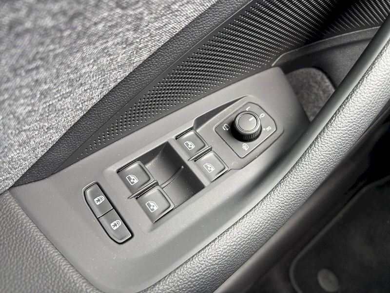 Škoda Superb (2024) 1.5 TSI 110kW DSG Selection - fotka 11 z 35