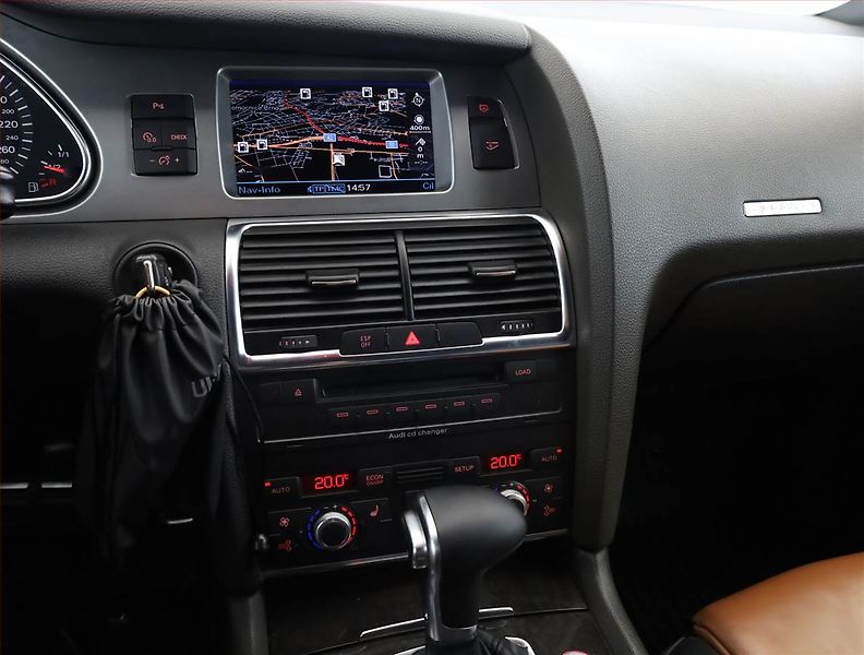 Audi Q7 (2006) 4.2 FSI , LPG, Automat - fotka 10 z 18