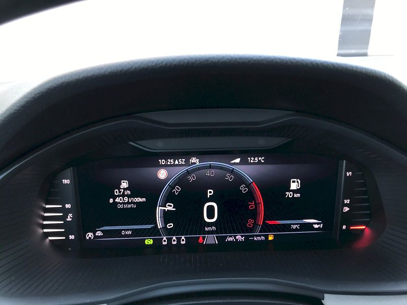 Škoda Kamiq (2024) Selection TSI 110/1.5 A7F - fotka 8 z 25