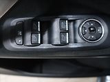 Ford S-MAX 2,0 TDCi 96KW AT Titanium - náhled 16