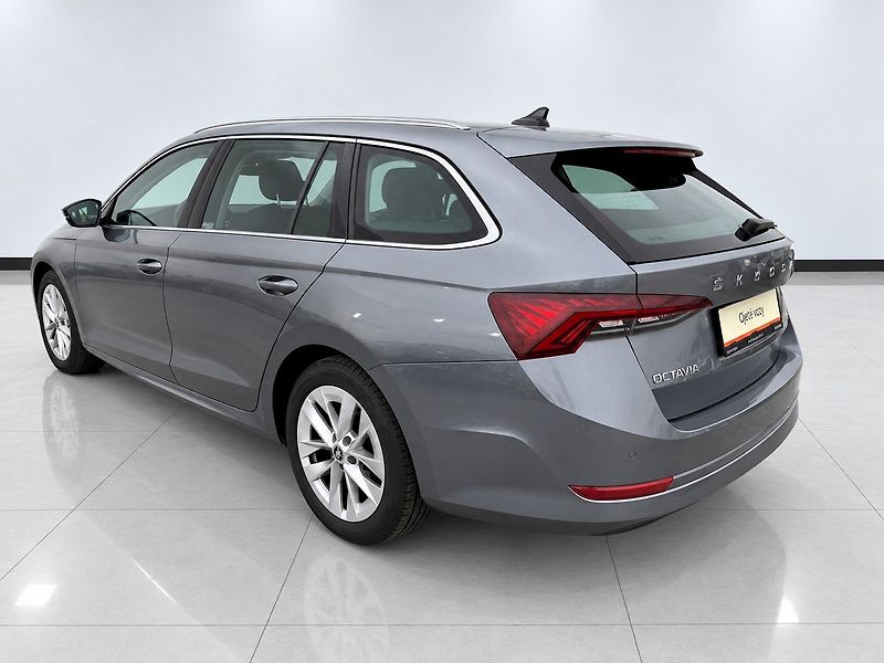 Škoda Octavia (2023) OCT.COM M-HEV STY TS 110/1.5 A - fotka 8 z 42