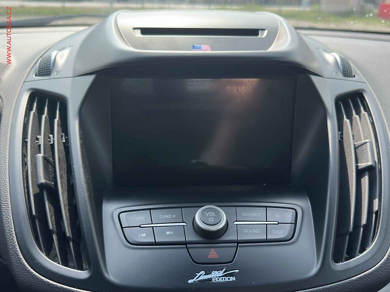 Ford Kuga (2018) 1.5 EB, ČR, LED, navi, park - fotka 13 z 17